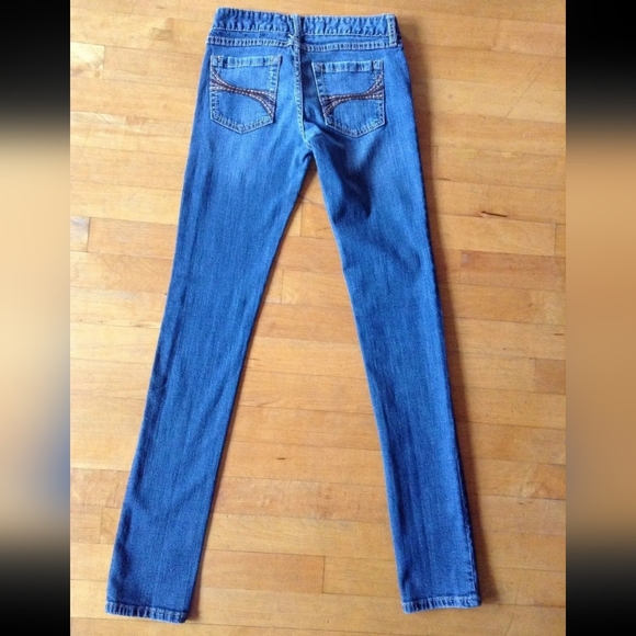 Rue 21 Girls Jeans Size 0/1 Medium Datk Wash Slim/ Skinny - Picture 1 of 10